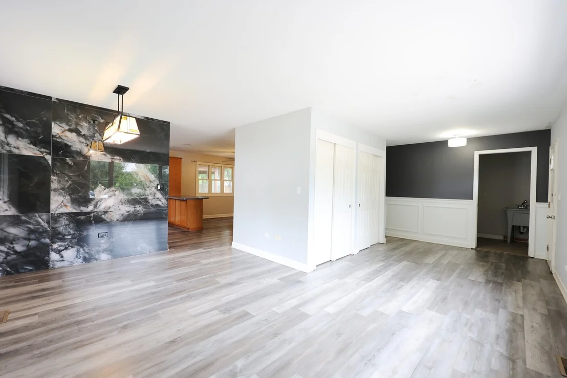 Photo of 754 Longlane Road