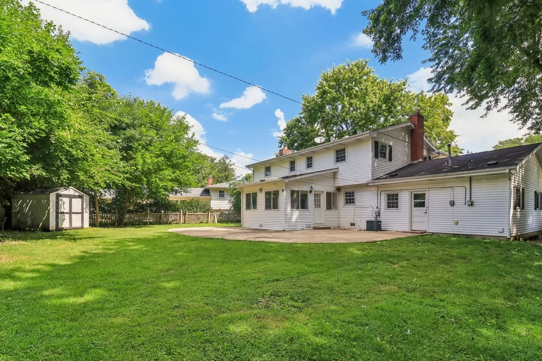 Photo of 1053 Laurel Lane