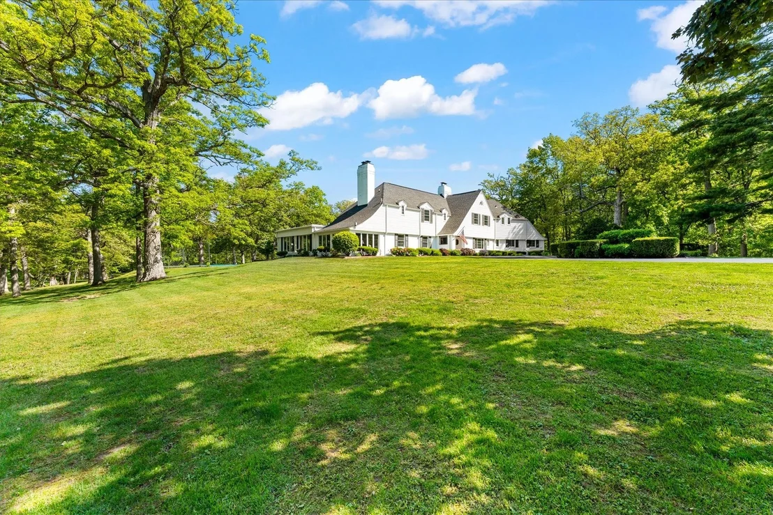 Photo of 27 Hickory Lane