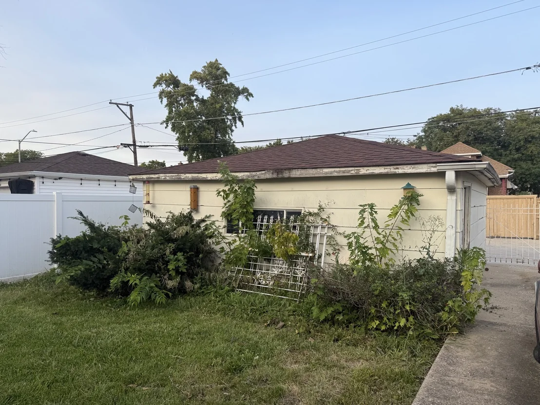 Photo of 2003 S 20th Avenue