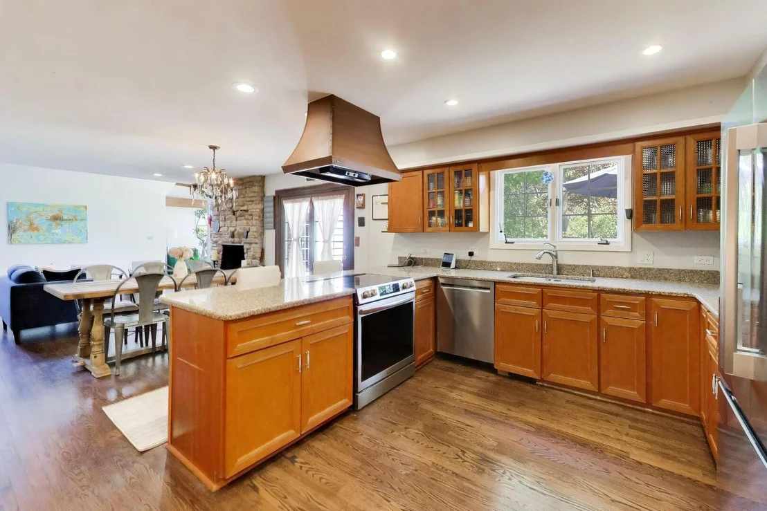 Photo of 1109 Shermer Road