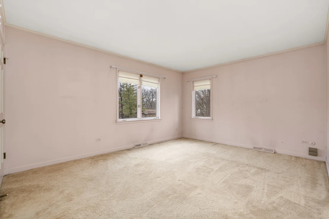 Photo of 30 Strauss Lane
