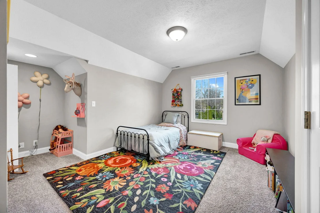 Photo of 2106 Foxtail Road