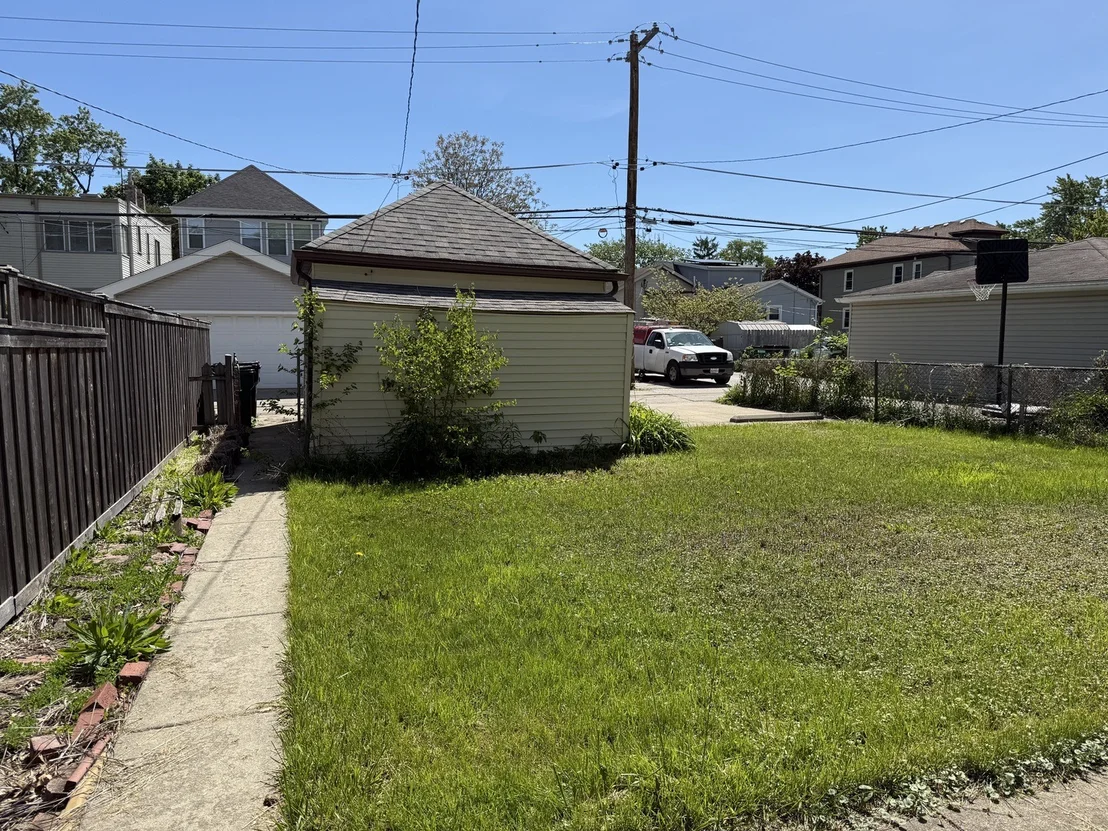 Photo of 1028 Thomas Avenue