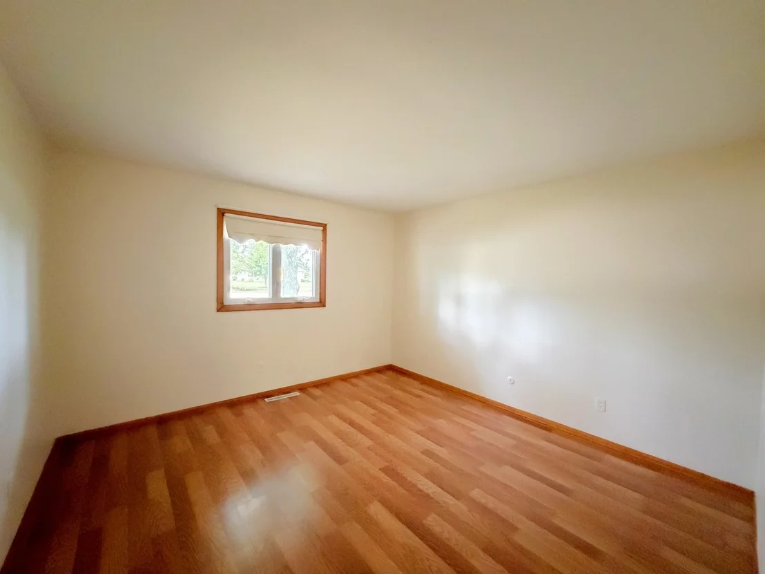 Photo of 2148 E 3000 Road N