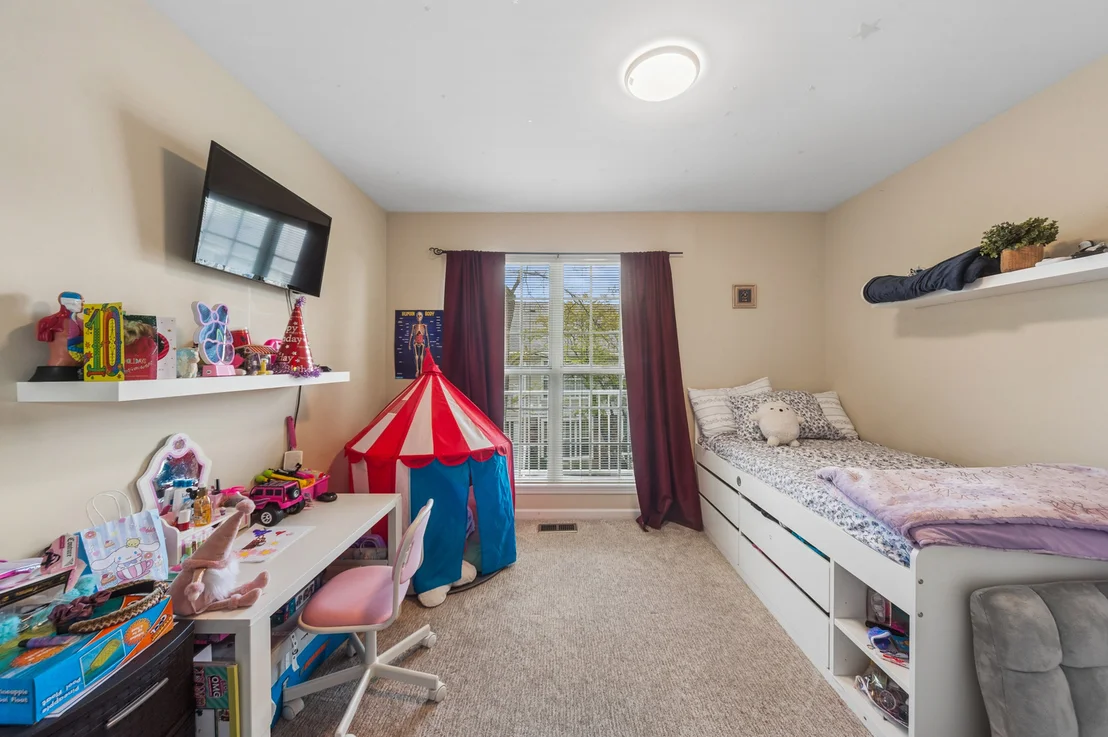 Photo of 767 GROSSE POINTE Circle