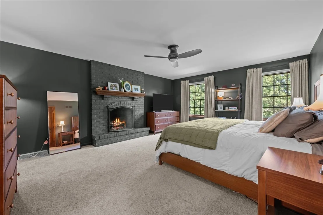 Photo of 40W170 Deer Run Drive