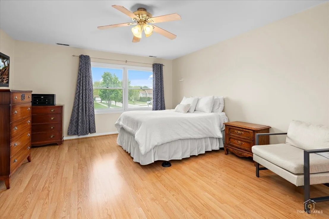 Photo of 705 Gregor Lane