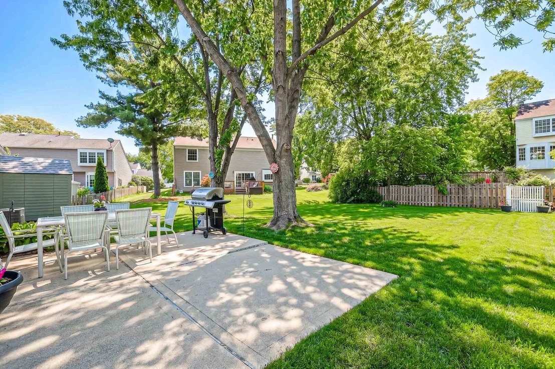 Photo of 830 Hawk Lane