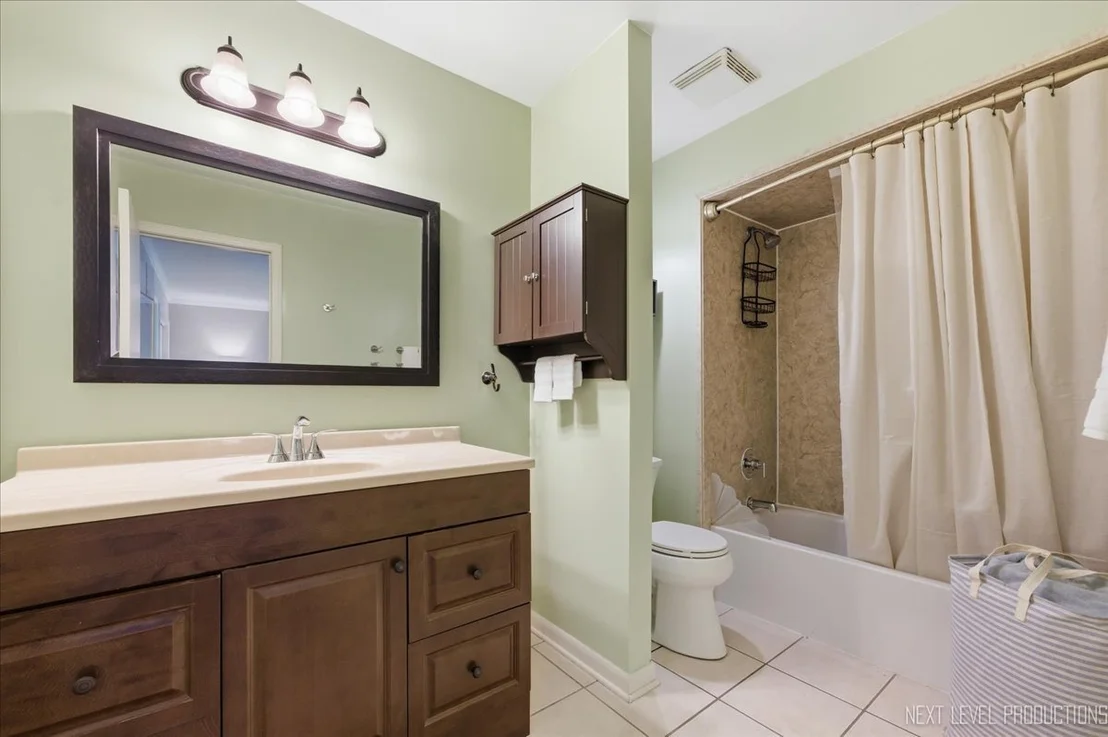Photo of 2020 Carling Road