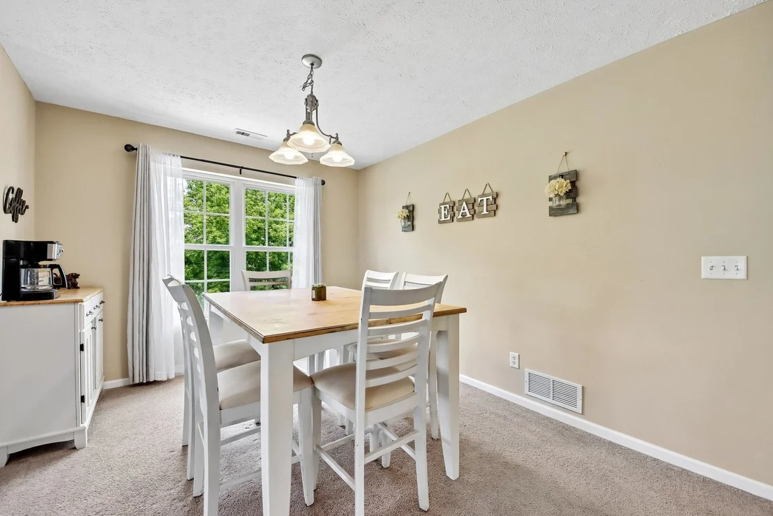 Photo of 661 Stonegate Drive