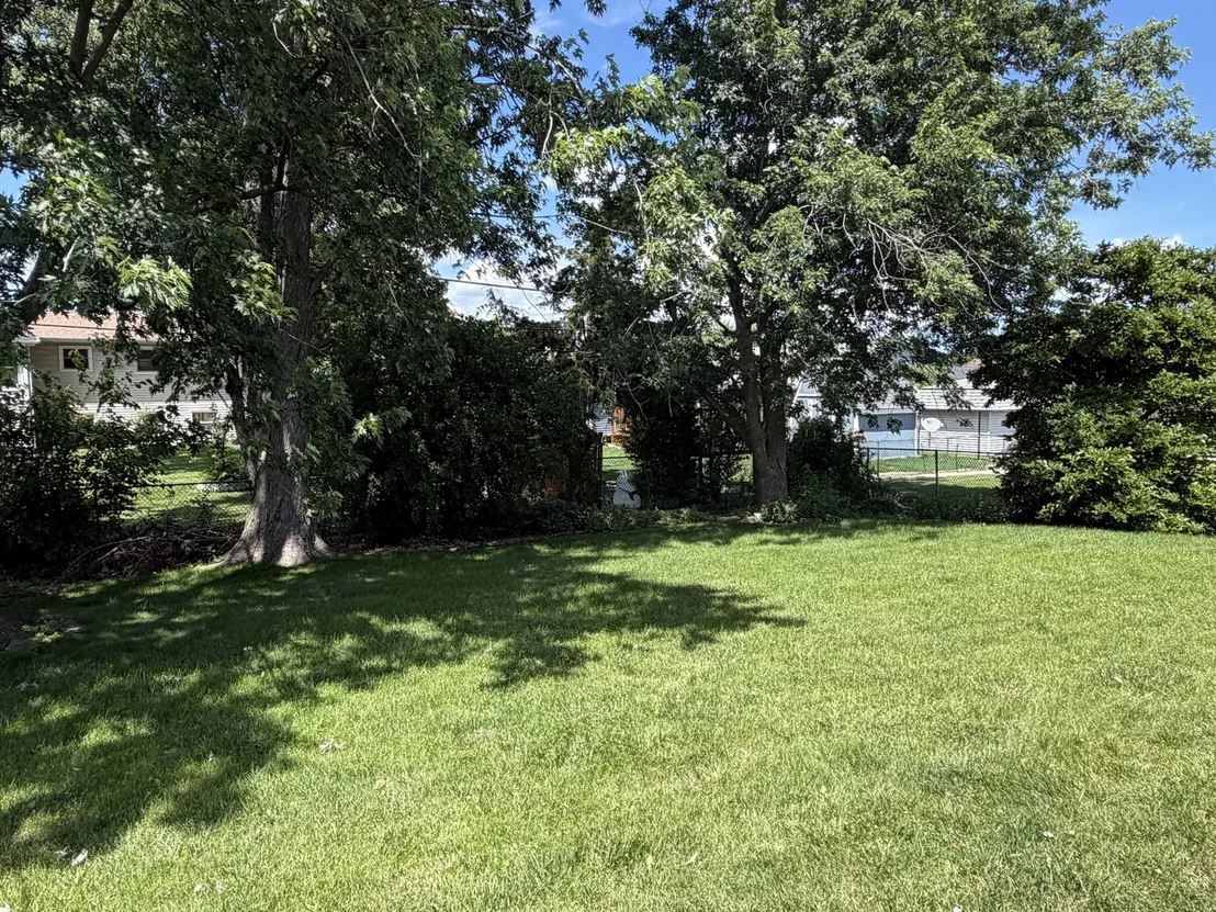 Photo of 6148 Forestview Drive