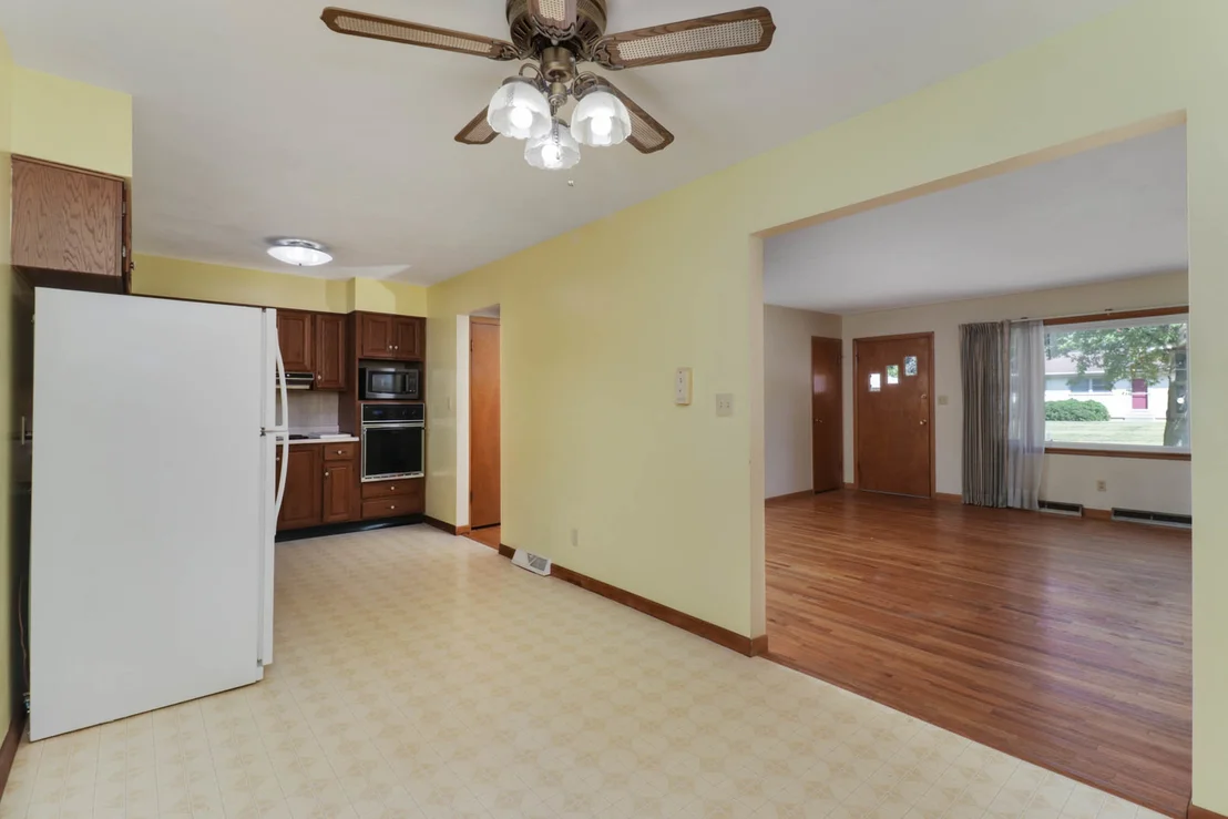 Photo of 807 Sheridan Road