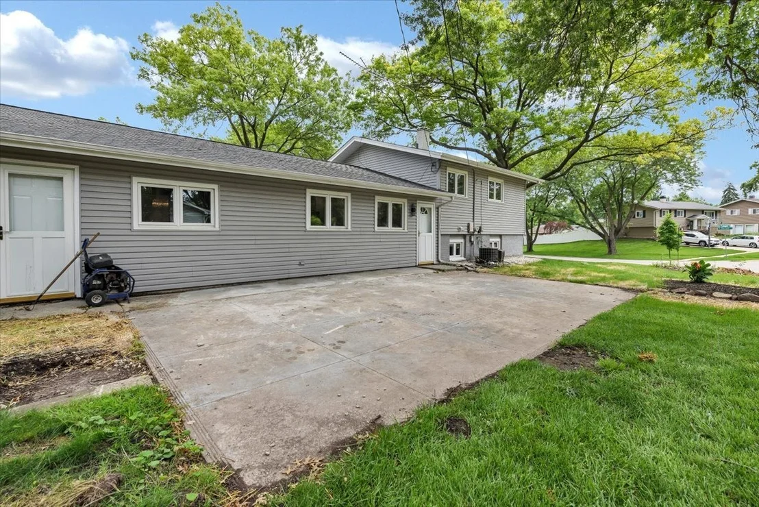Photo of 590 Durham Court