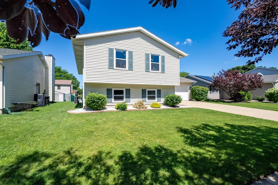 Photo of 2813 Rocksbury Drive