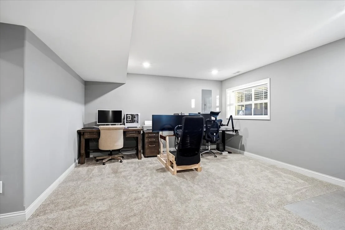 Photo of 2625 Shale Road