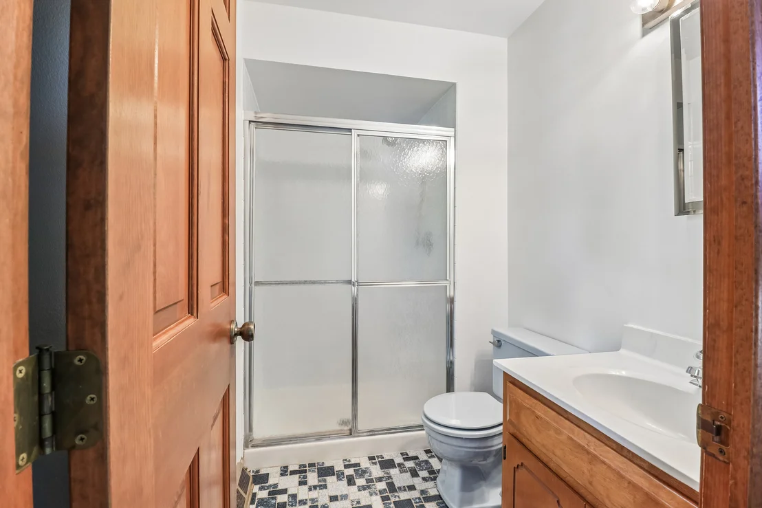 Photo of 733 Buttonwood Circle
