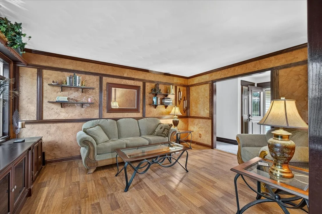 Photo of 864 Campton Drive