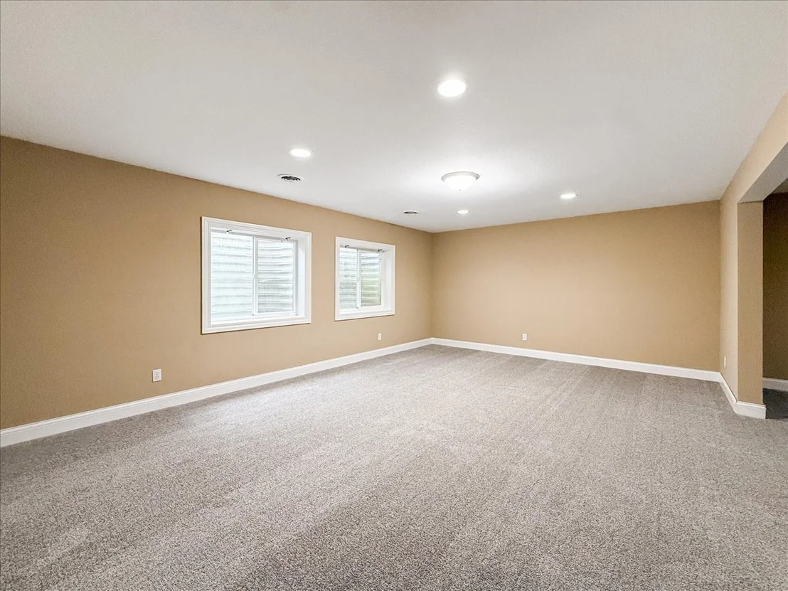 Photo of 4705 Stonebridge Drive
