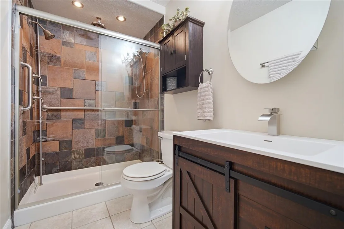 Photo of 2706 Stratmoor Drive