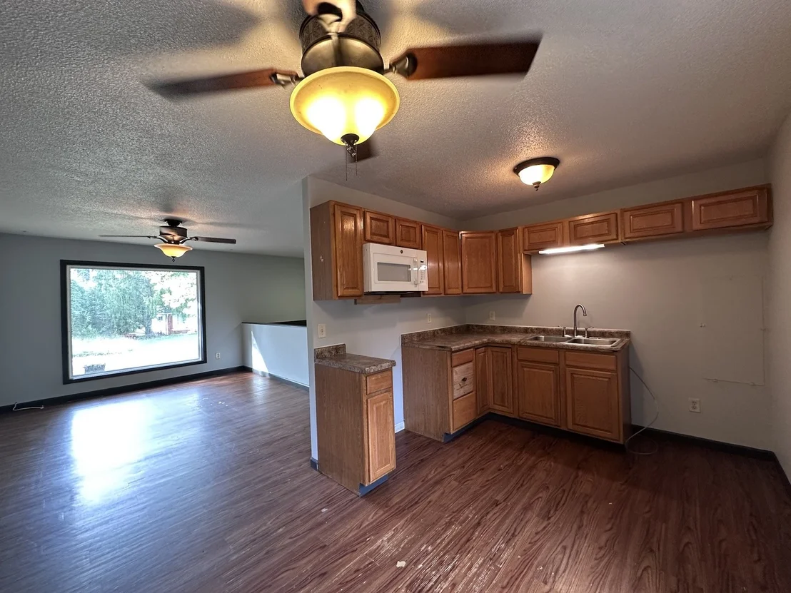 Photo of 909 Sunset Ridge