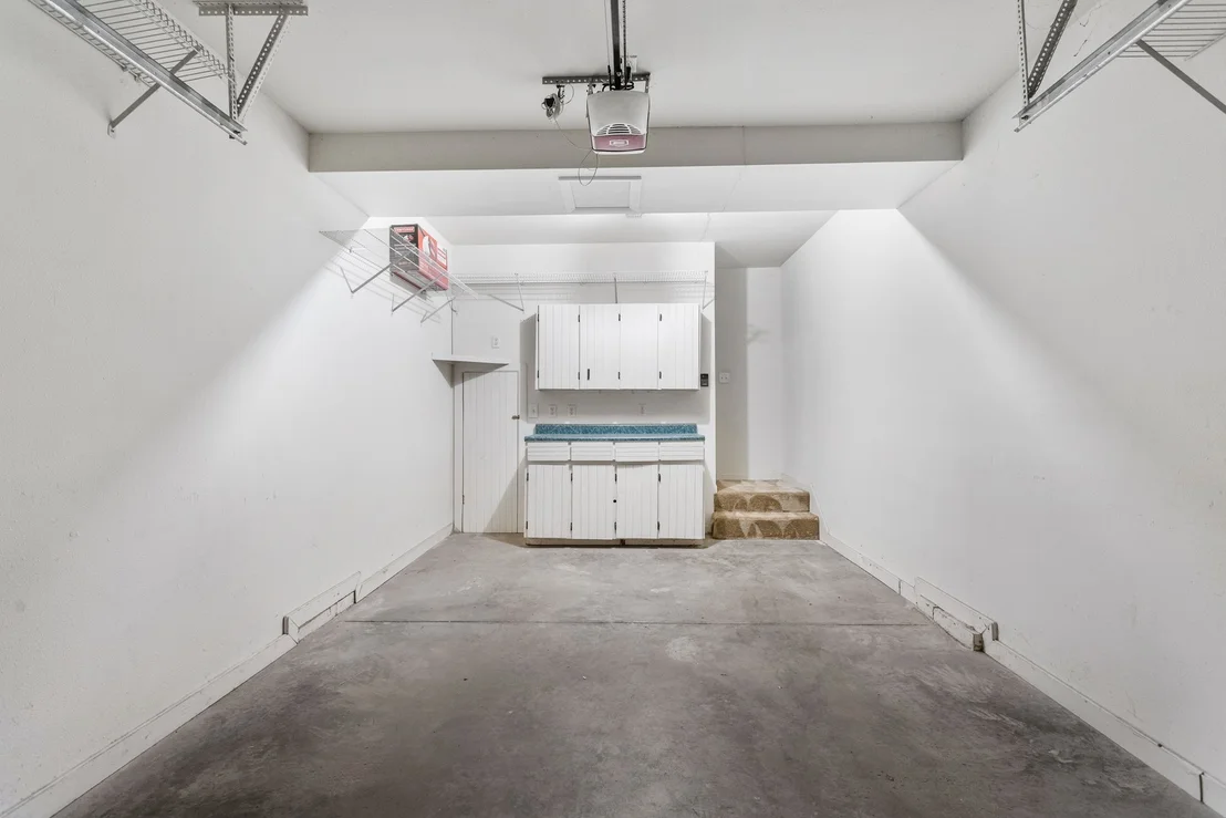 Photo of Unit 205 at 2406 Windward Boulevard