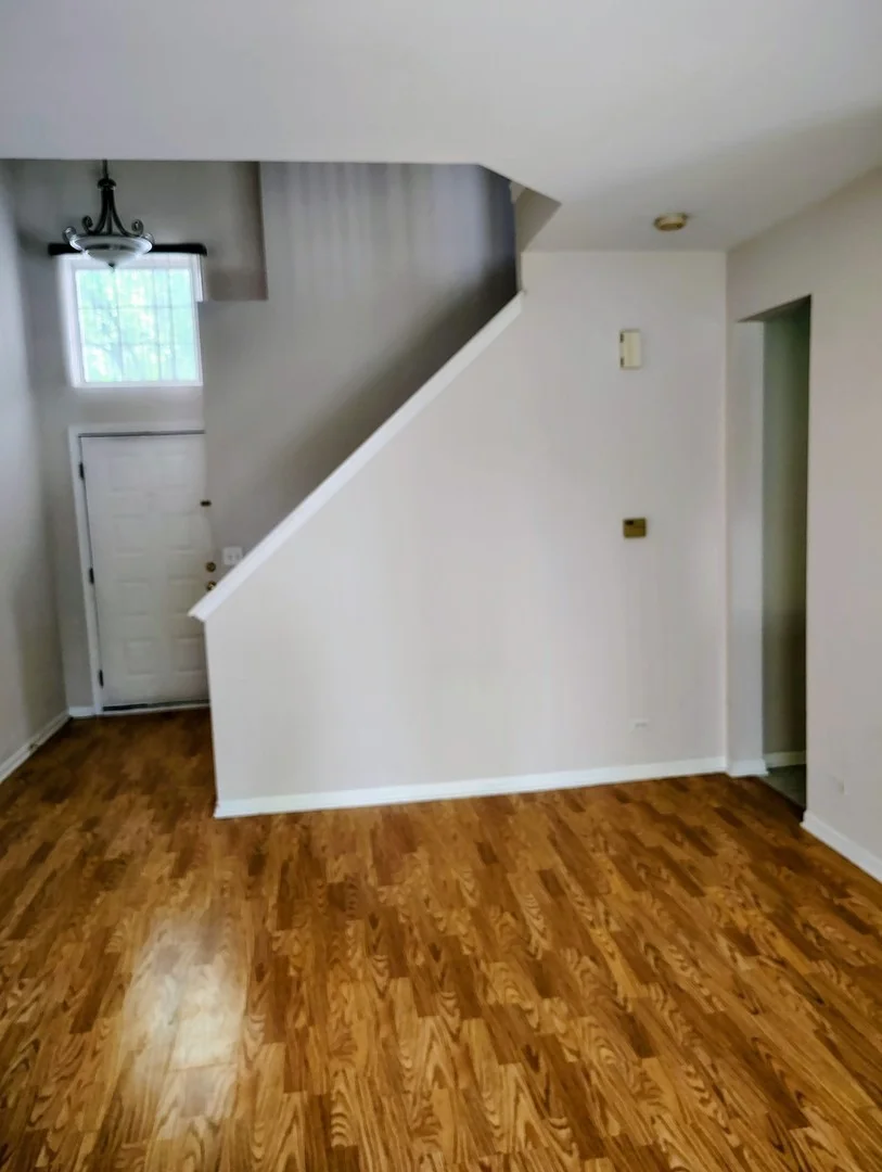 Photo of Unit 552D at 855 Mesa Drive
