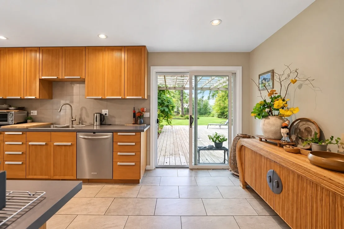 Photo of 426 Amherst Avenue