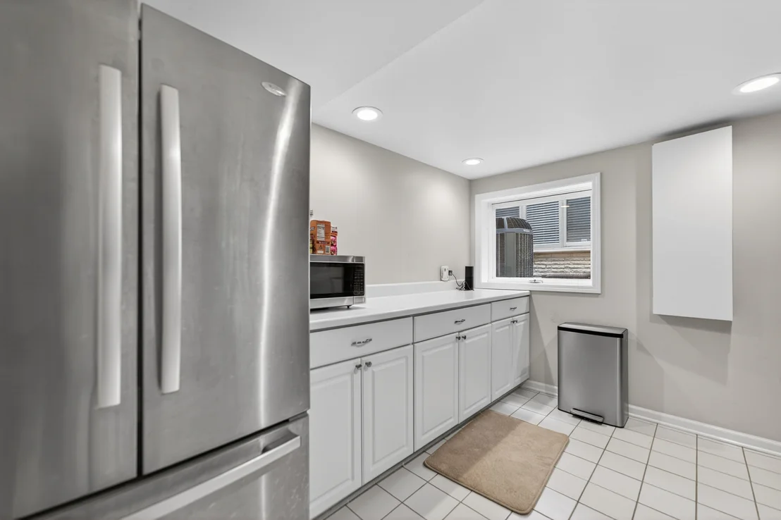 Photo of 923 Park Avenue