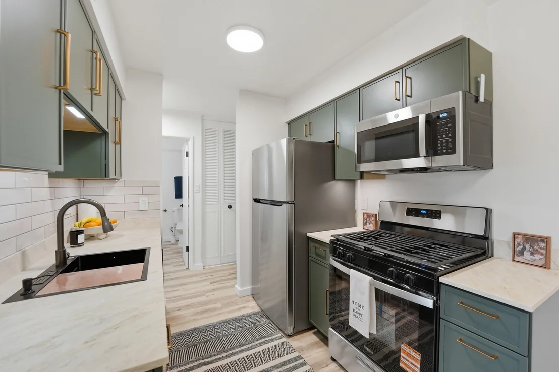 Photo of Unit 205 at 1500 Robin Circle