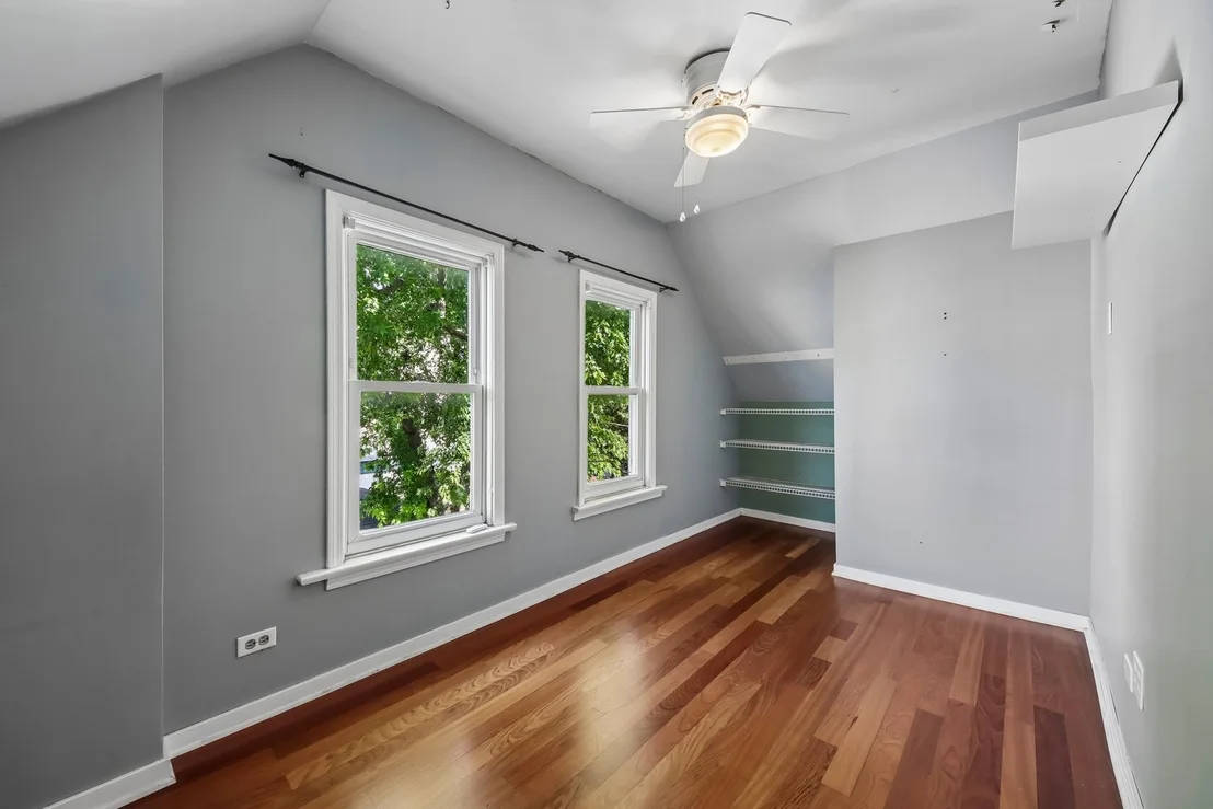 Photo of 537 Ferdinand Avenue