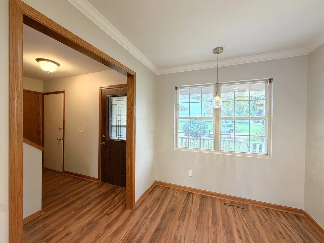 Photo of 1069 Lincoln Drive