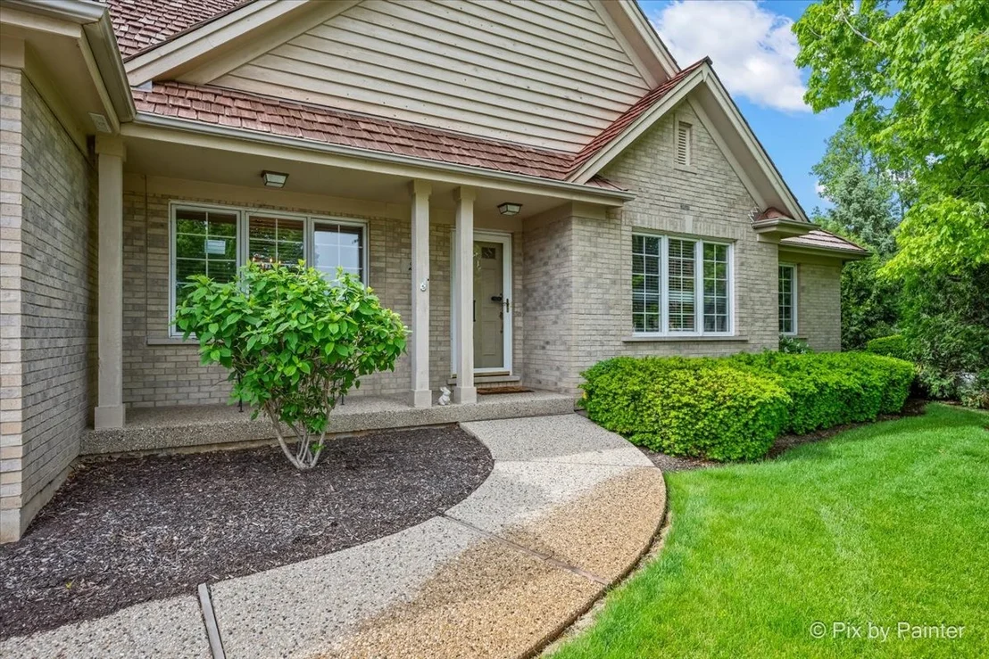 Photo of 20 LOCHBROOK Lane