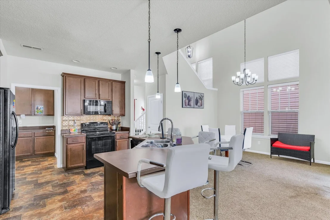 Photo of 412 Doisy Lane