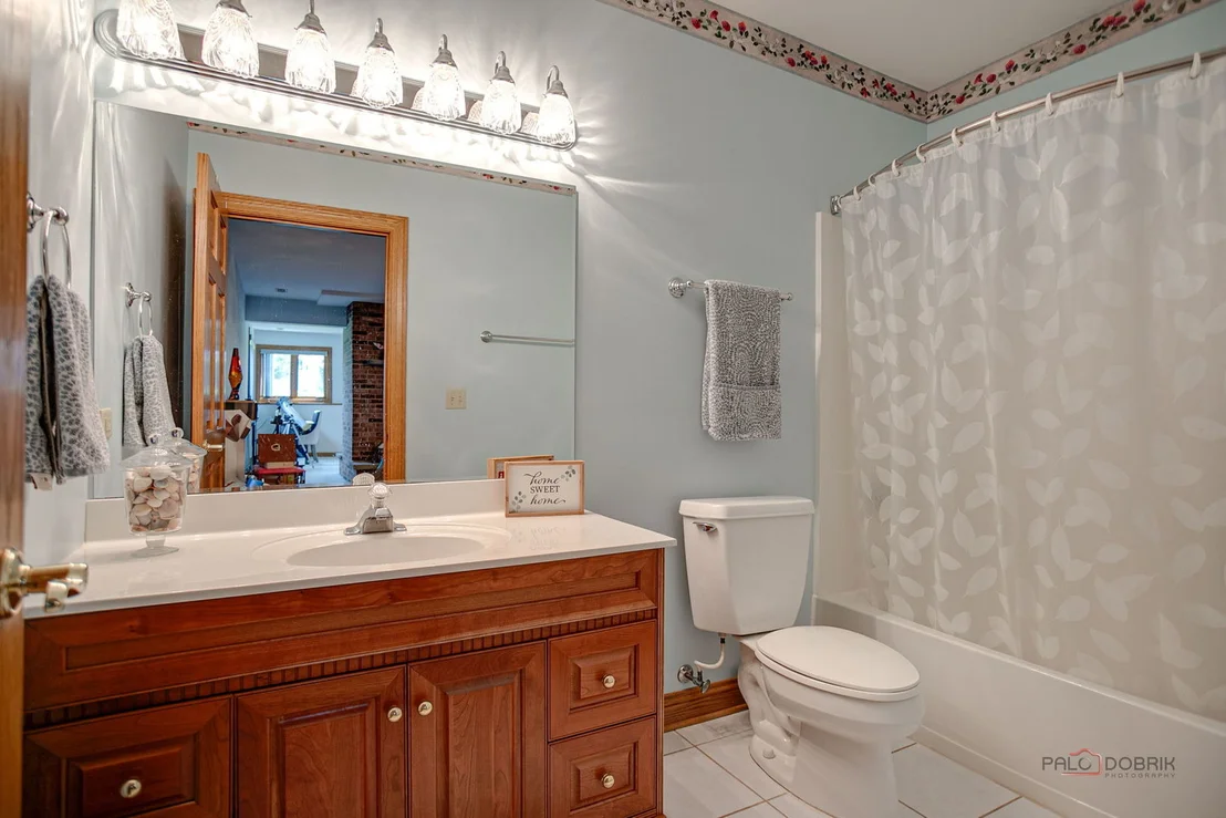 Photo of 1400 Eagle Ridge Drive