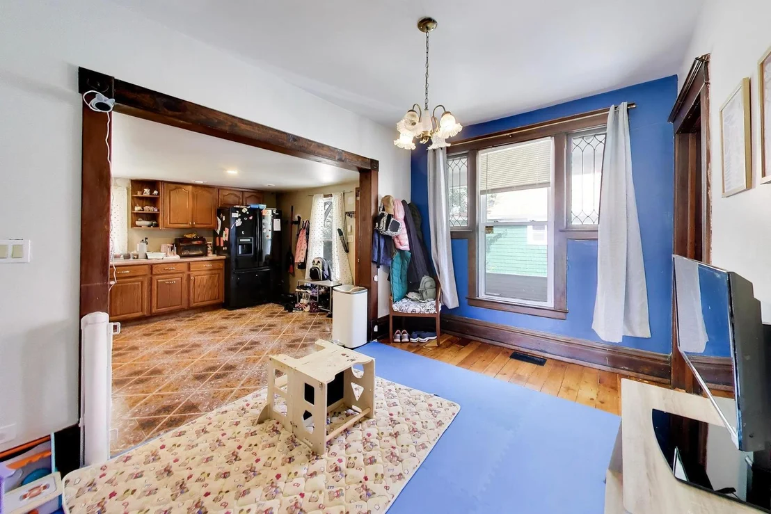 Photo of 422 Summit Street