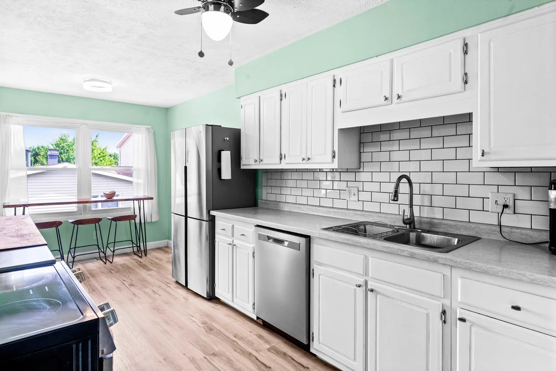 Photo of Unit A at 1536 Hunt Drive