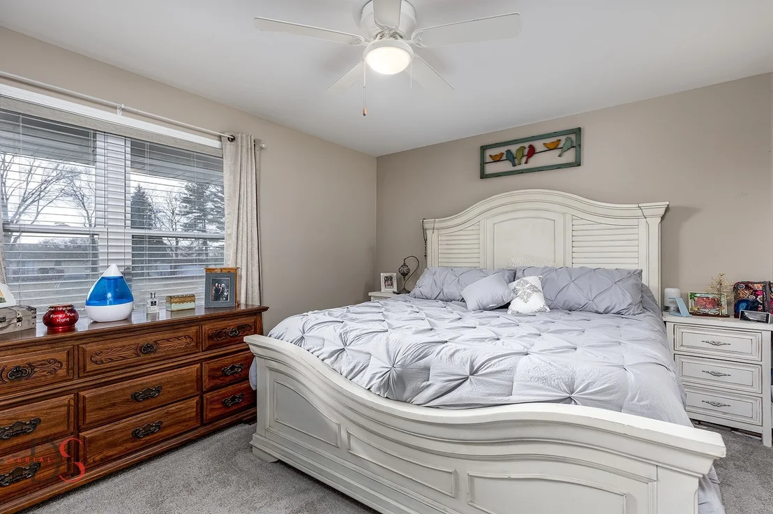Photo of 4 Maplewood Lane