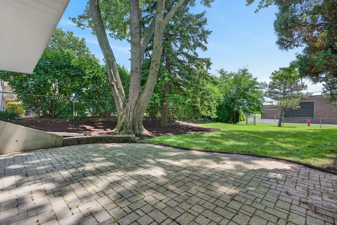 Photo of 405 W Newport Road