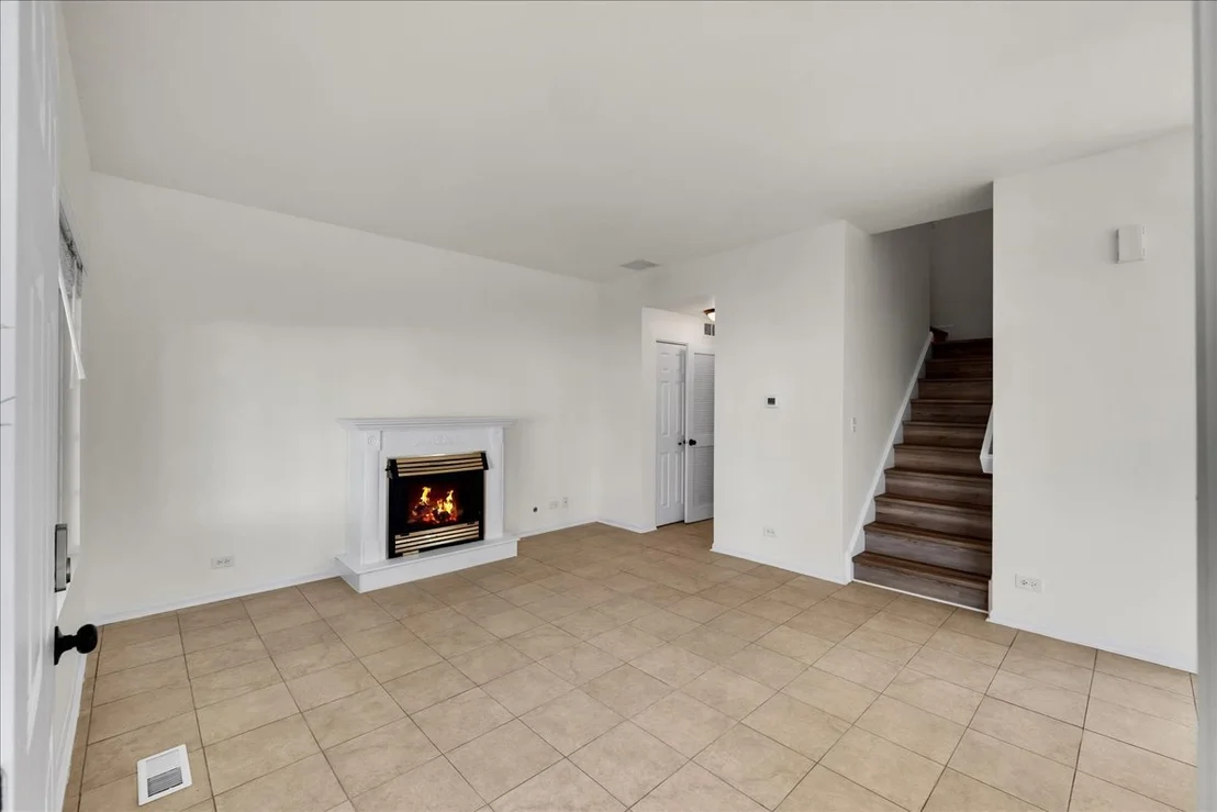 Photo of Unit 0 at 129 Braxton Lane