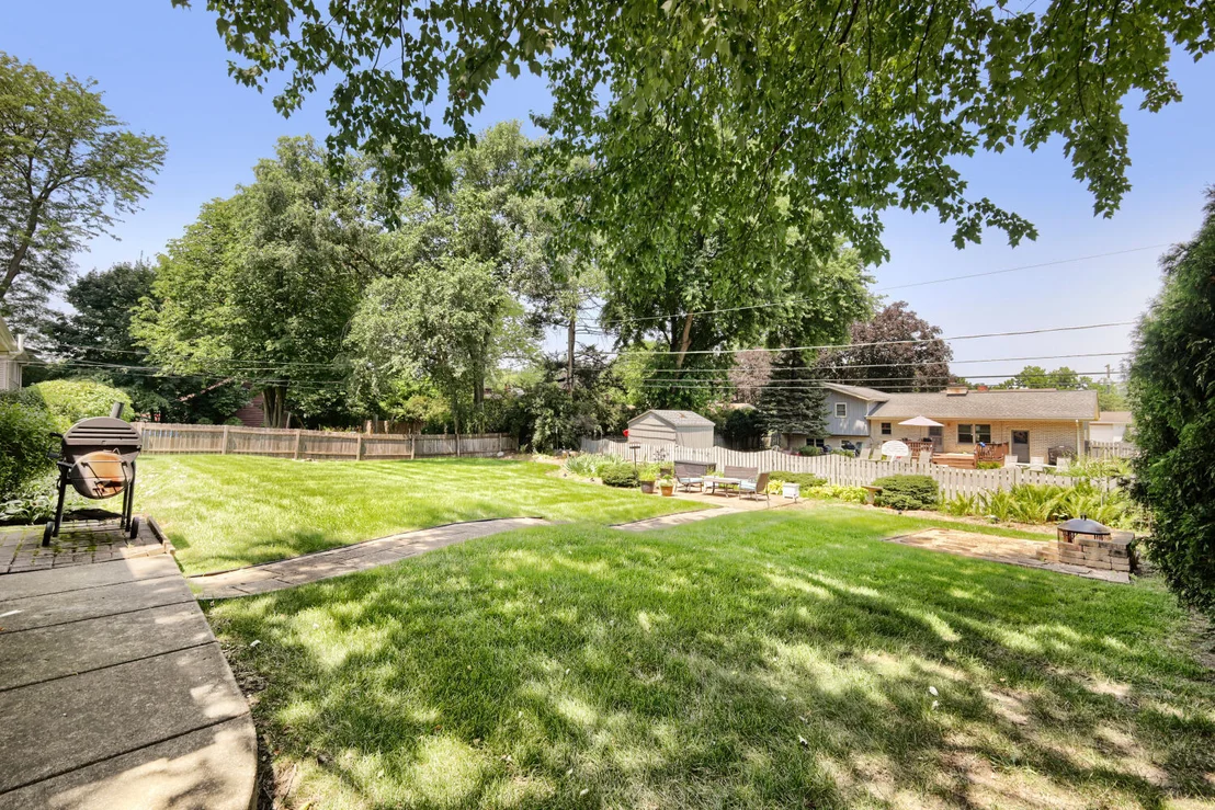Photo of 1434 Maple Lane
