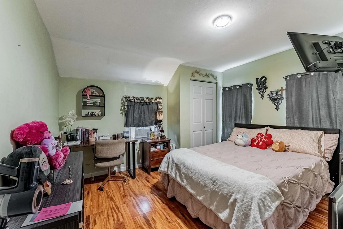 Photo of 408 Gardner Street