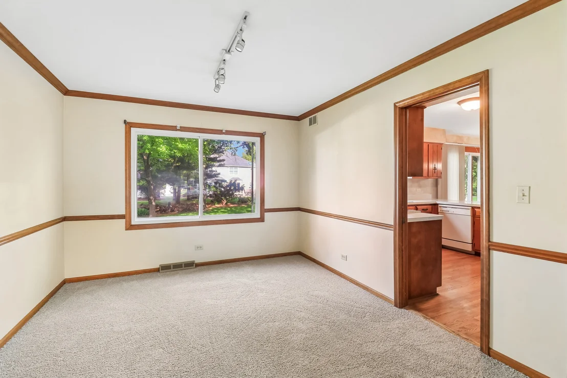 Photo of 733 Buttonwood Circle