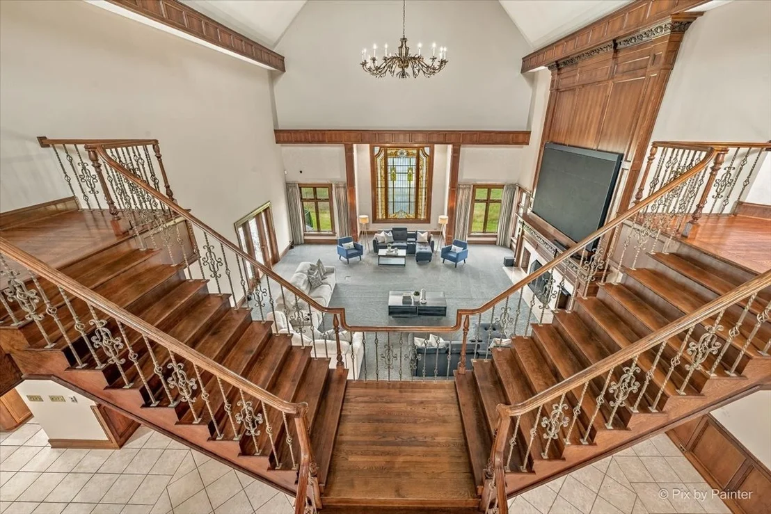 Photo of 5N719 Castle Drive