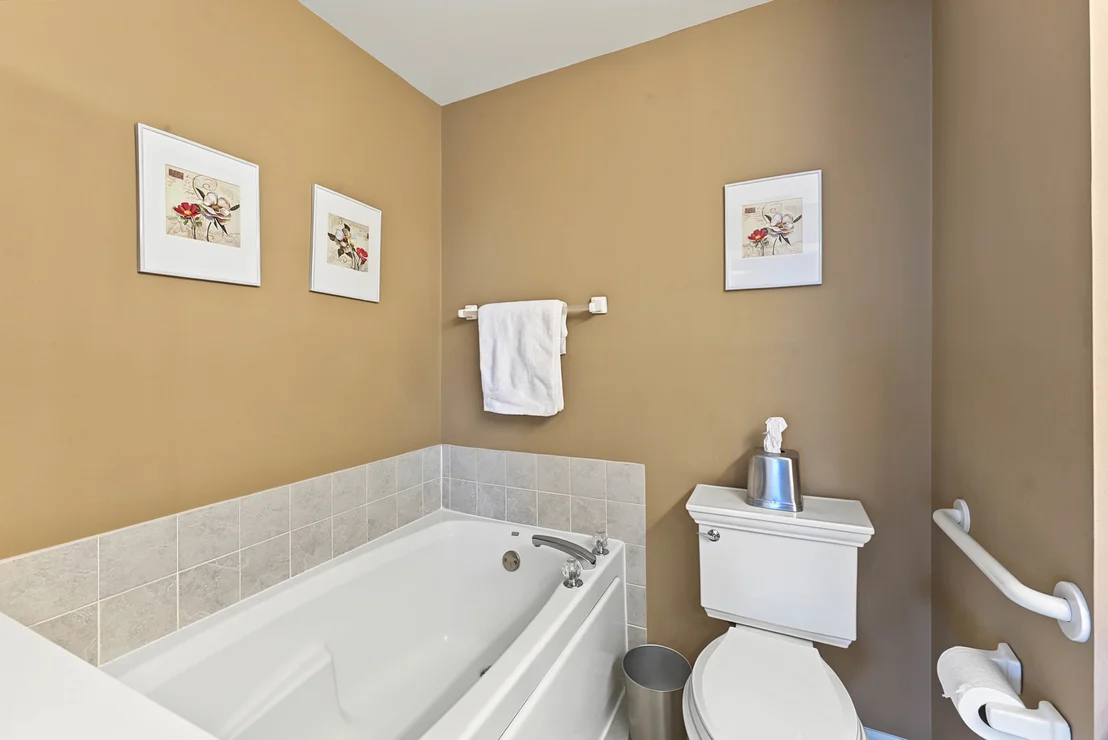 Photo of 2410 Georgetown Circle