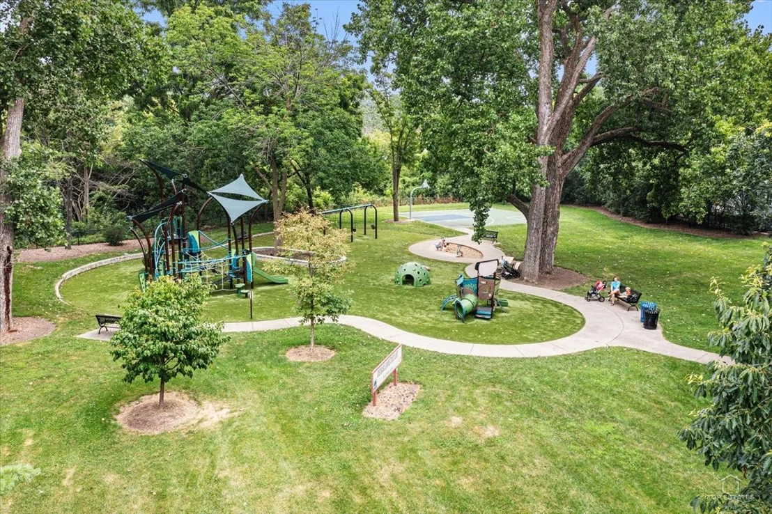 Photo of 1112 Cedar Lane