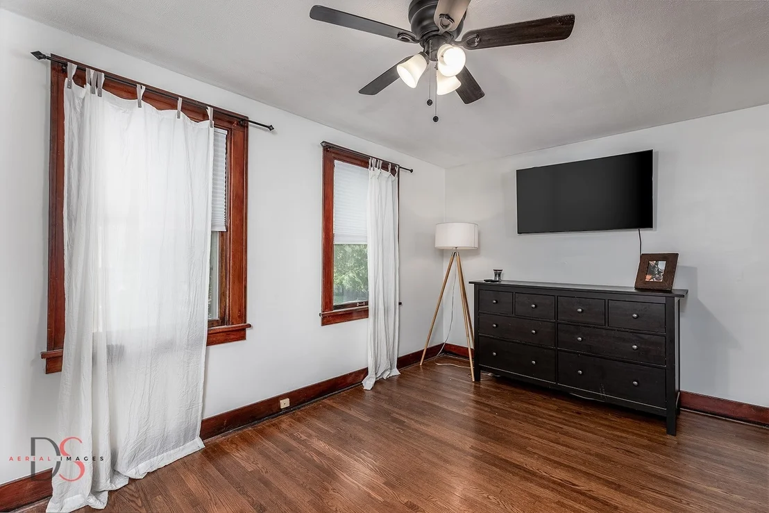 Photo of 130 Riverview Drive