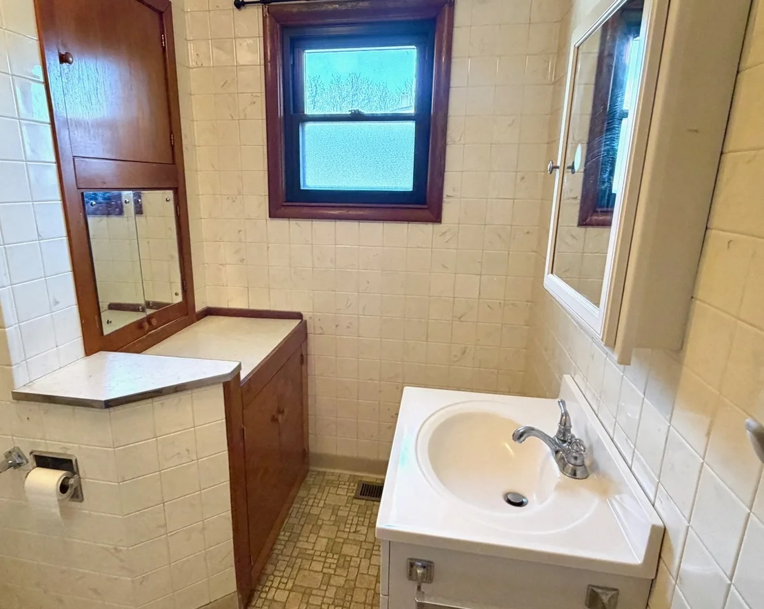 Photo of 1404 Plain Street