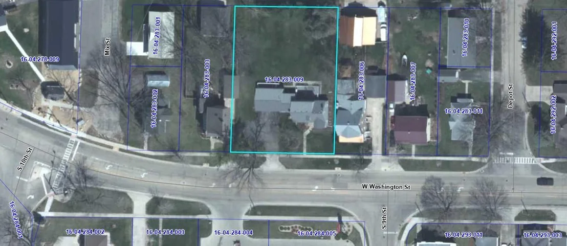 Photo of 902 W Washington Street