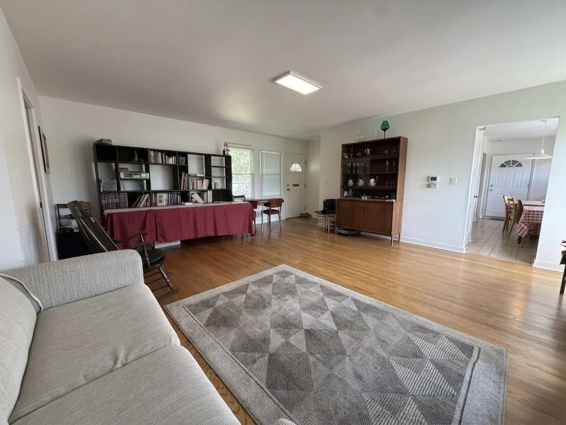 Photo of 1533 Crabtree Lane